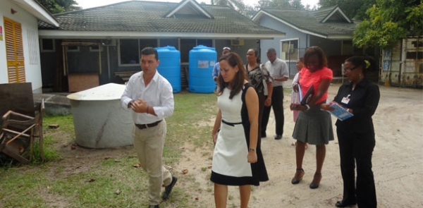 Minister Alexander visits Paradise Sun Hotel and Cote D’Or Lodge on Praslin